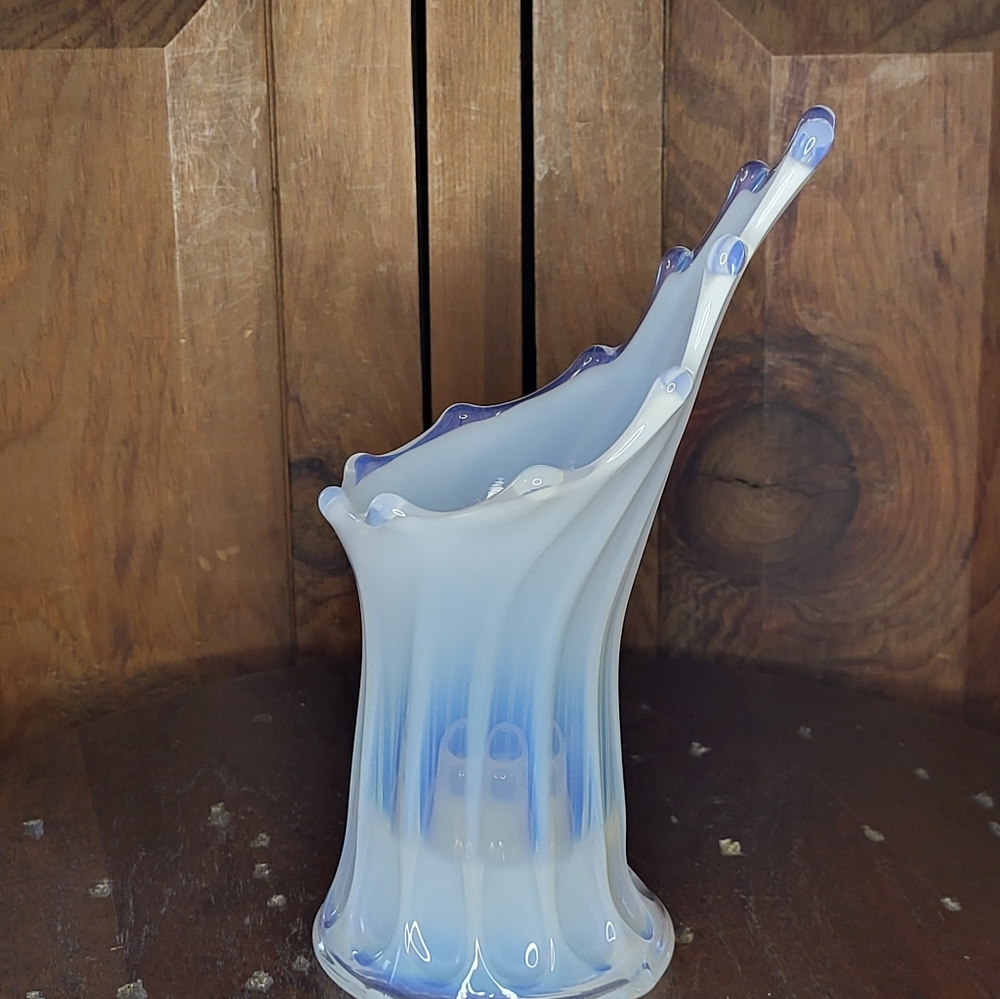 Fostoria "Heirloom" opalescent glass candleholder - Picture 7 of 17
